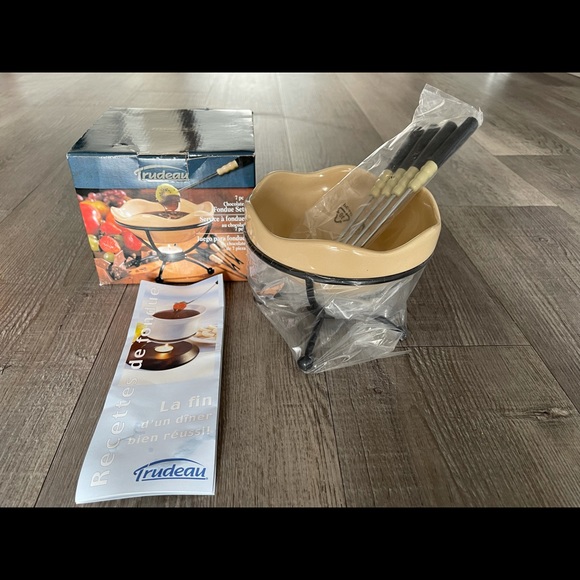 🥣 Fondue set (brand new) 🥣 - Picture 2 of 4